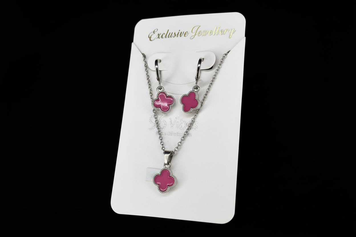 Elegant Silver Clover Pendant Necklace & Earring Set – Orange Enamel Finish